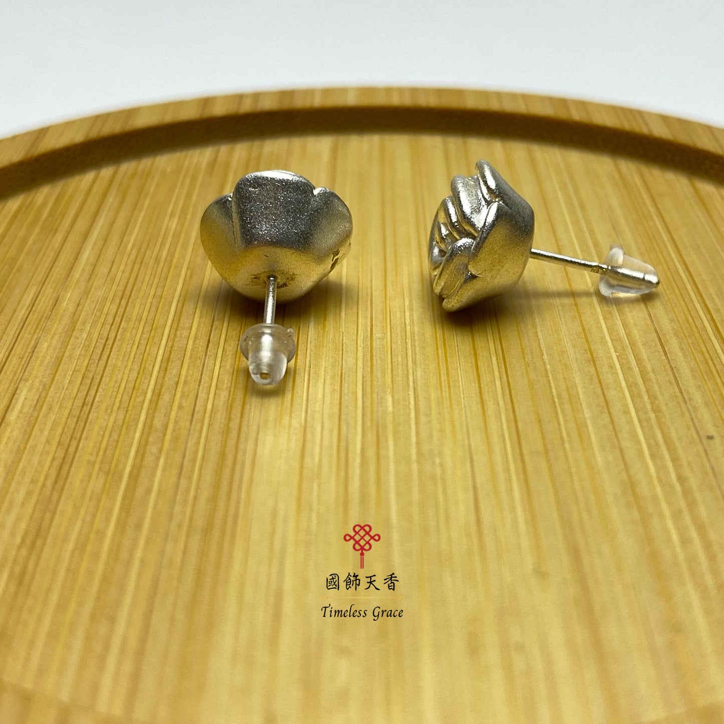 TimelessGrace silver rose earring