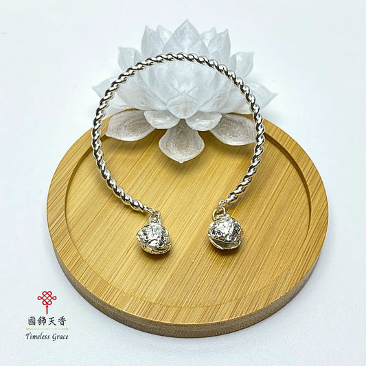 雙鈴鐺銀色合金開口手鐲