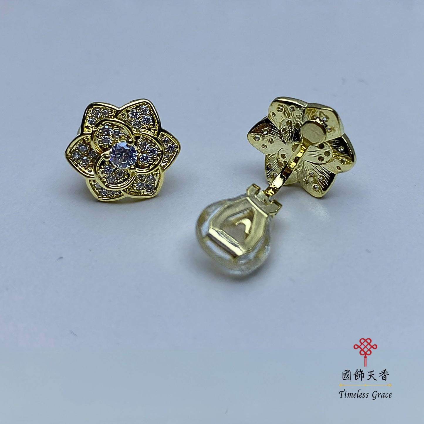 閃石六角花耳夾(金色) - 銅材質(外包膠)